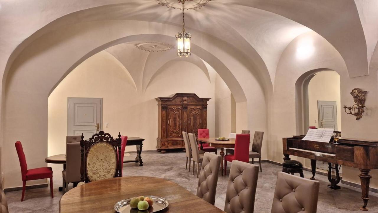 Stadtpalais Bellevue-Suite 3- Zimmer- Maisonettewohnung Mit Dachterrasse Maximal 4 Personen Баутцен Экстерьер фото